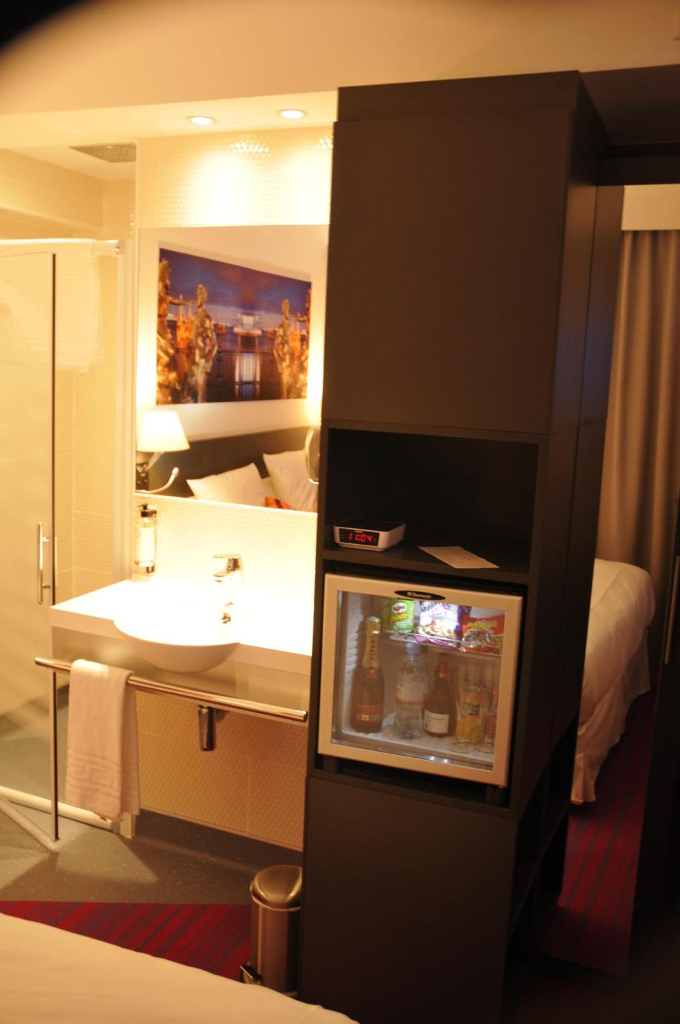 Privilege Hotel & Apparts Eurociel Centre Comedie Montpellier Buitenkant foto