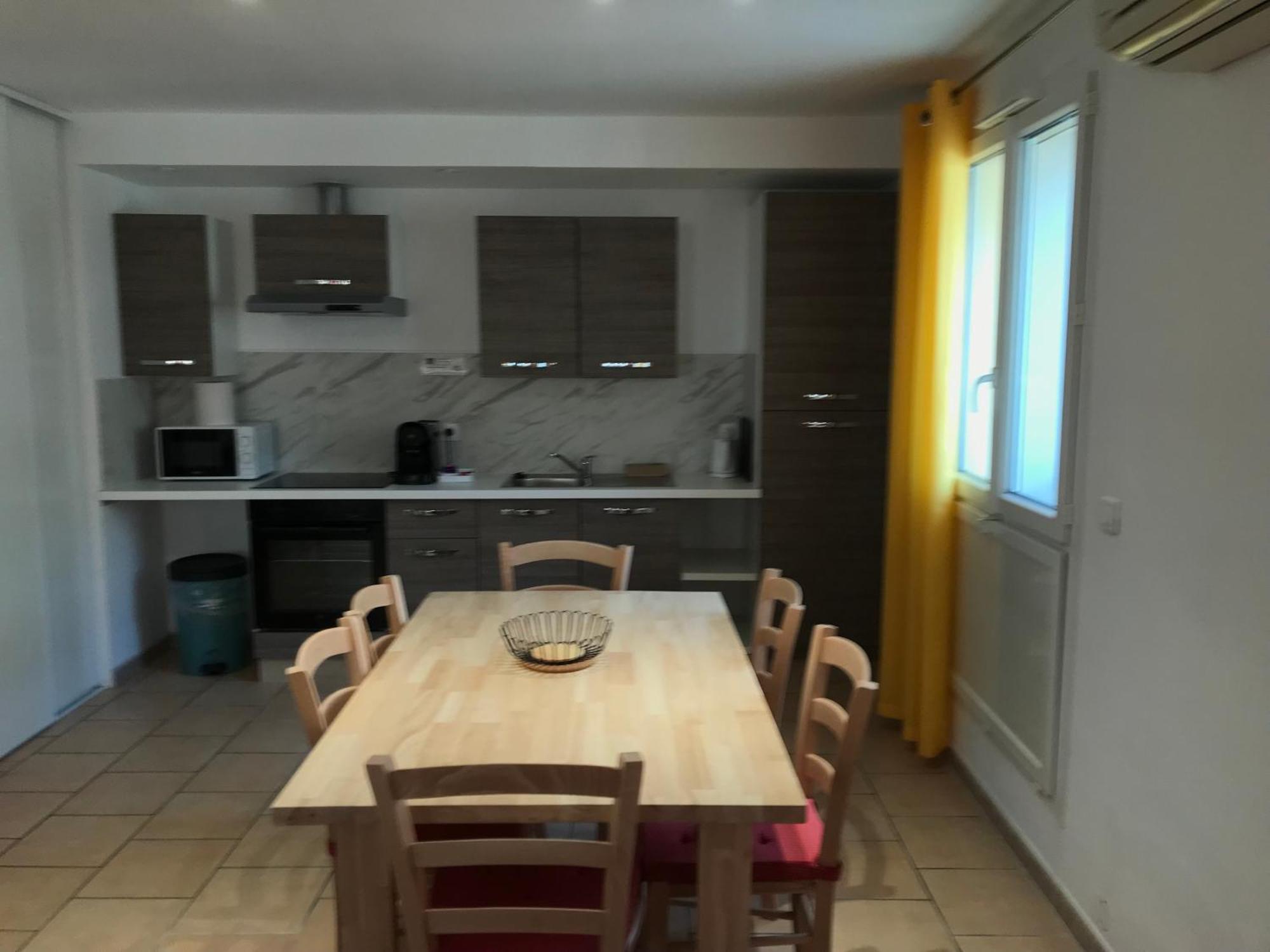 Privilege Hotel & Apparts Eurociel Centre Comedie Montpellier Buitenkant foto